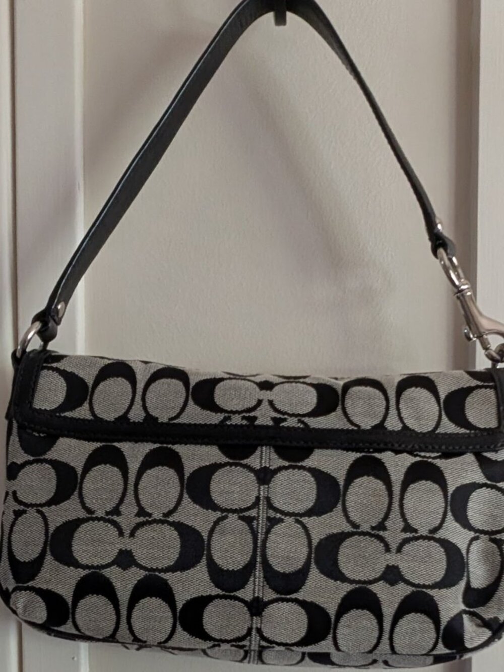 Coach Bag Style D1076-44014 - Picture 2 of 9